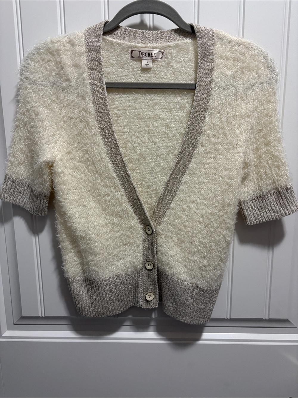 Decree Cream Fuzzy Metallic Short Sleeve Cardigan L